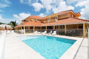 Suite duplex avec piscine- jardin privée - 3 chambres - BED AND COFFEE FAMILY